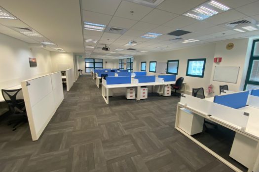 425 מ"ר, בגמר יפה,