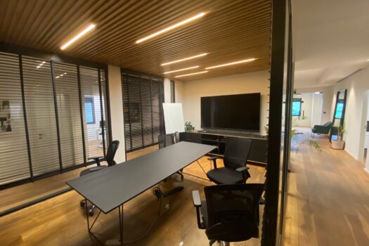 280 מ"ר, מעוצב ומרהיב, בבניין בוטיק לשימור,