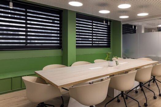 570 מ"ר, פלוס 30 מ"ר מרפסת מדהימה