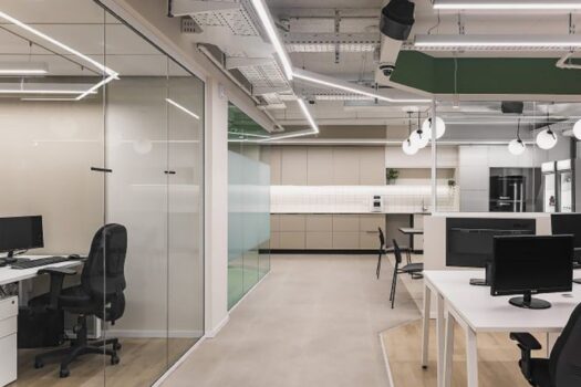 570 מ"ר, פלוס 30 מ"ר מרפסת מדהימה