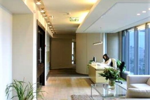 1411 מ"ר, קומה עצמאית, בגמר מכובד