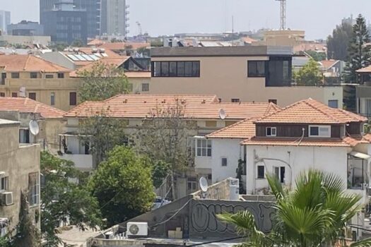 175 מ"ר, פינתיים שטופי אור טבעי