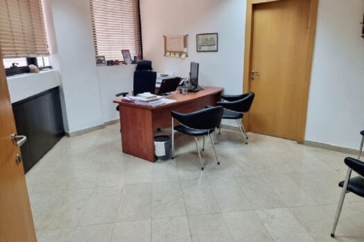 220 מ"ר, מרוהט לכניסה מידית,